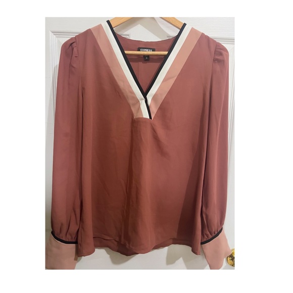 Express Women’s Blouse Medium - Picture 4 of 5